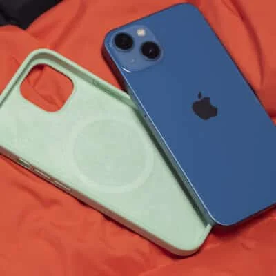 Подборка силиконовых чехлов для iPhone 13