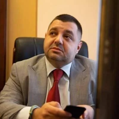 Суд заочно арештував екс-нардепа БПП Грановського