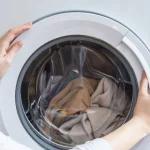 Прання скінчилося, а білизна в заручниках